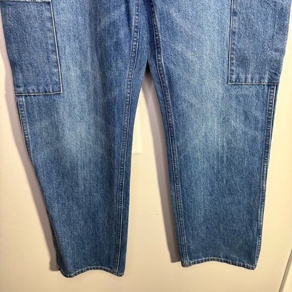 Aritzia Denim Forum The 90s Edie Lo-Rise Cargo Jeans Size 30 100% Cotton - Picture 5 of 16